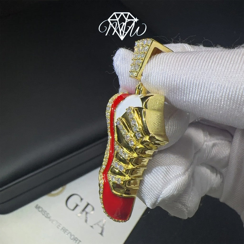 3D Moissanite Shoe Pendant – 925 Silver Hip Hop Iced Out Jewelry