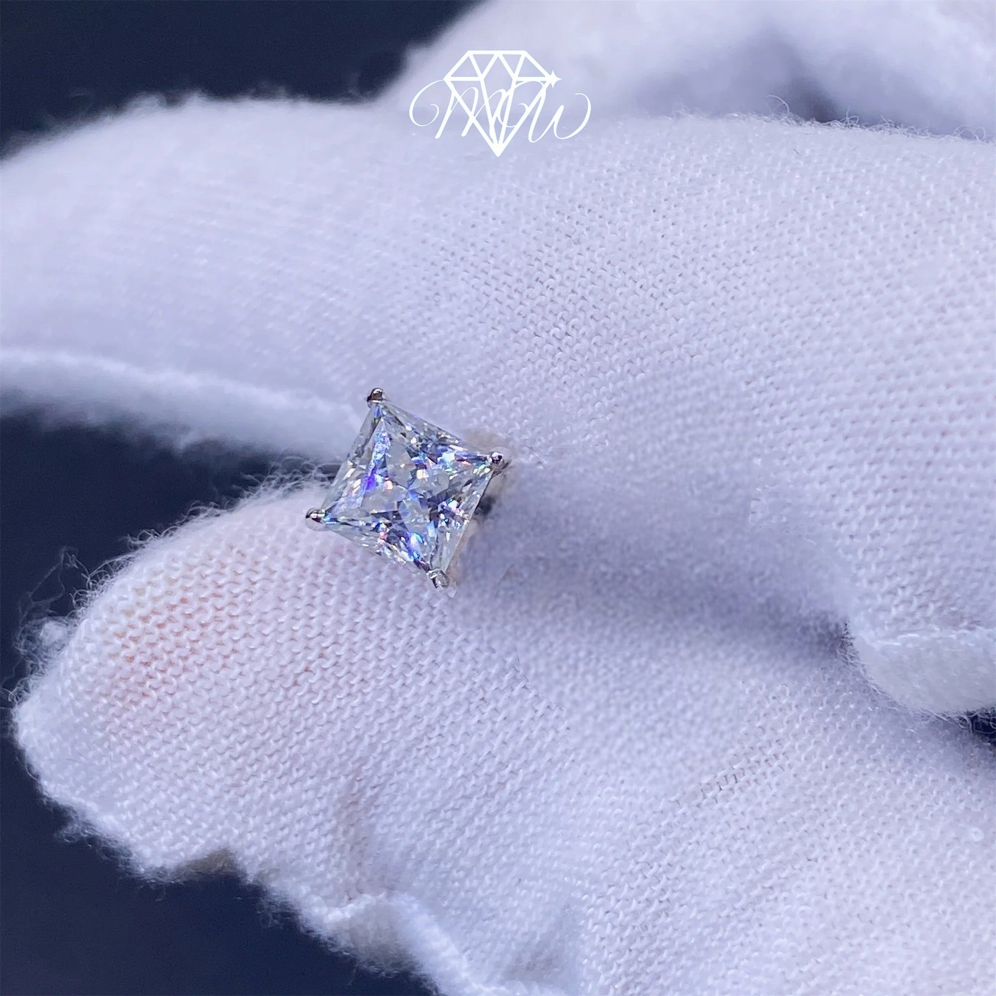 Princess Cut Moissanite Stud Earrings – VVS1 Iced Out 925 Silver & Gold Plated